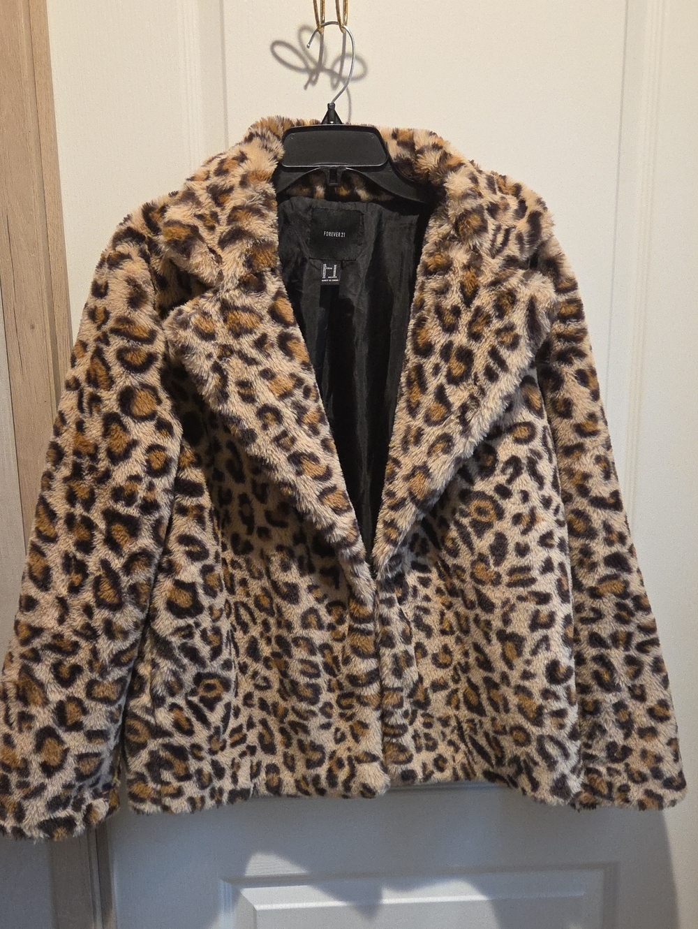 Forever 21 Leopard Print Teddy Jacket in Tan, Black, Brown